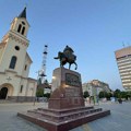 Prosvetni radnici Banata organizuju skup podrške Ivani Atanacković i Ružici Tapavički