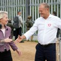 (Foto): "Evropa mora da osigura bezbednost granica sa Rusijom i Belorusijo" Tusk i Fon der Lajen poručuju: Dosta je bilo…