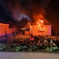 Hodala je sa štakama, kada je počeo požar nije joj bilo spasa: Detalji tragične smrti žene u Lešnici, njen brat uspeo da se…