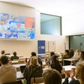 Poslovni rezultati privukli pažnju i van granica regiona: Gostujuće predavanje predsednika Uprave Nove banke studentima Lauder…