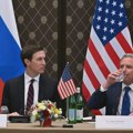 Povratak na trilateralne razgovore: Da li je i šta američki izaslanici dogovorili u Ukrajini?