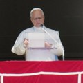 Papa Lav XIV mora na operaciju pluća