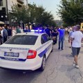 Stabilno stanje deteta koje je udario automobil pred protest, predsednik opštine osudio incident