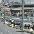 Jutarnje gužve u Beogradu: Vozila mile pored Omladinskog stadiona, evo kakvo je stanje u ostalim delovima grada (foto)