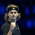 Spektakl u Torinu: Zverev „odservirao“ Alkaraza!