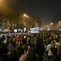 Hiljade ljudi na ulicama u bratislavi: Protest protiv slovačke vlade jer se "previše približila Rusiji"