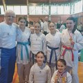 ČESTITAMO! Karatisti “Zadrugara” na prvenstvu Vojvodine za pionire i nade osvojili 8 medalja Inđija - Karate klub…