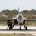 (Video) Srušio se vojni avion u Poljskoj: Letelica kao strela pada ka tlu, a onda je usledila ogromna buktinja