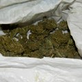 Krivična prijava protiv muškarca iz Inđije: U stanu mu pronađena marihuana