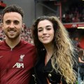 Ona je bila jedina ljubav dioga žote! Filmska ljubavna priča Portugalca i njegove supruge sa najtužnijim mogućim krajem! Bila…