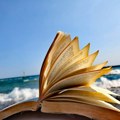 Leskovačka biblioteka raspisala foto – konkurs „Sa knjigom u svet“