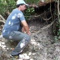 Otresišta blata na putevima papreno plaćena, a ne rešavaju problem