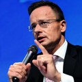 Sijarto: Ukrajinska deca ne mogu da ispaštaju zbog ludosti bivšeg glumca