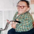 Sveštenik zbog izgleda odbio da ga krsti, hteli da ga koriste za eksperimente: Konstantin je "prevario" doktore, oženio se…