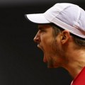 Lajović blistao! Dušan demolirao Švajcarca i došao do finala kvalifikacija