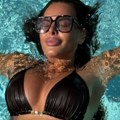 Luks vila, sunčanje na brodu, pa opasan bikini! Bivša žena Ace Lukasa i Željka Šašića objavom pokrenula buru na mrežama: Tek…