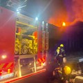 Stravičan požar u Padinskoj skeli: Jedna osoba poginula (video)