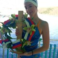 Lepa Jana (14) "potopila" sve: Mlada Užičanka prva doplivala do Časnog krsta na Zlatarskom jezeru