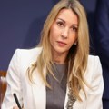 "Danas je dan kada stojimo zajedno" Dubravka Đedović Handanović uputila podršku predsedniku Srbije (foto)