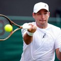 Srpski teniser pretrpeo težak poraz: Lajović eliminisan u prvom kolu turnira u Ženevi