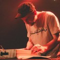 Lenhart Tapes, Zelzeleh i DJ Zìxíngchē na serijalu „Društvo preko“: Od nojza do persijske poezije