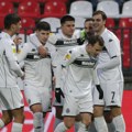 Партизан однео сва три бода из Крагујевца: Голеада на "Чика Дачи", Раднички завршио утакмицу с играчем мање