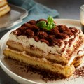 Slojevi nežnosti: Kremasti tiramisu koji se topi u ustima