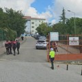Haos u Istanbulu: Bivša učenica navodno ušla u školu i napala đake nožem, osmoro hospitalizovano