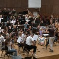 Klasika okrenuta budućnosti – Beogradska filharmonija otvorila sezonu „Fortisimo“