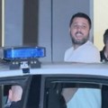 (Video) Marka miljkovića odveli u lazu lazarević: Policija ga sa lisicama sprovodi na psihijatriju: "Gledajte šta mi rade…