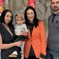 Мајкама уручена решења за стамбене субвенције, 60 породица обезбедило дом