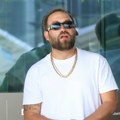 PREKINUO NASTUP ZBOG ĆERKE! Rasta sišao sa bine i poljubio ćerku, pa joj se obratio: „Anđele moj“ a u publici mu i mama