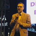 Jovo Bakić na skupu u Novom Pazaru: Narod vapi za pravdom, ne može jedan čovek da odlučuje o svemu