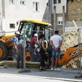 Još nema povratka zaposlenih u ugroženu zgradu novosadskog 'Vodovoda i kanalizacije'