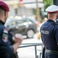 Sramotan pokušaj odbrane osumnjičenih za silovanje devojčice (12) u Beču: Jezivi snimci razotkrili brutalne laži…
