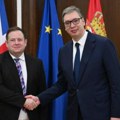 Vučić sa ministrom Ujedinjenog Kraljevstva: Detaljno sam ga obavestio o gotovo nemogućim uslovima u kojima žive Srbi na…