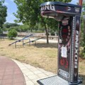 „Nikla“ bokserska kruška na igralištu: Roditelji zabrinuti, opština najavila uklanjanje