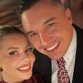 Poznata Srpkinja u 40. godini rodila dete plesaču, sada podelili srećne vesti, javno mu se obratila: "Volim te najviše"