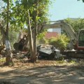 Srušeno neformalno naselje kod okretnice autobusa 26: "Na naše barake se gledalo kao na komunalni otpad, a ne naš jedini dom"…