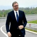 Vučić uporedio brojke Jedino što je kod bivše vlasti bilo veće su stopa nezaposlenosti i javni dug u Srbiji se danas živi…