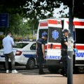 Detalji napada nožem u centru Beograda: Dvojica mladića hitno prevezena u bolnicu, tinejdžer teško povređen