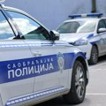 Sudar u Leštanima Uništeno policijsko vozilo, jedna osoba povređena