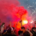 VIDEO Haos u Španiji: Navijači PSŽ-a divljali i tukli se sa policijom, fanovi Barselone pogrešili autobus i napravili…