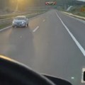Novi ruski rulet na srpskim putevima, još jedan vozač auto-putem u kontra smeru (VIDEO)