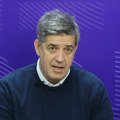 Miljuš: Plafon u školi pada, pritvori se produžavaju, vlast tone u represiju