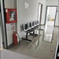 U novom DZ Borča pukle cevi, zgradu pompezno otvorio Aleksandar Vučić