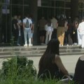 Od danas prijemni ispiti na fakultetima BU: Studenti Mašinca u blokadi poželeli sreću brucošima
