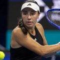 Pegula i Noskova izborile plasman u polufinale turnira u Pekingu