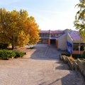 Nastavnica engleskog dala otkaz, tvrdi da je bila izložena mobingu – iz škole u Blacu sve negiraju