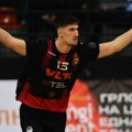 Uroše, šta uradi? Srbin brutalnim startom polomio nos olimpijskom šampionu (video)